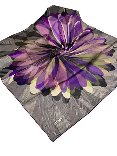 Armine Şal, Eşarp ve Aksesuarı