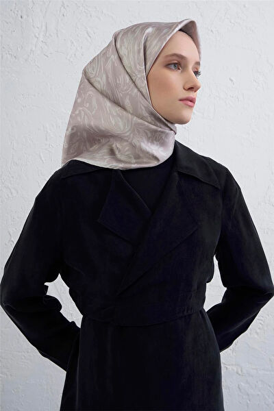 Armine Şal, Eşarp ve Aksesuarı