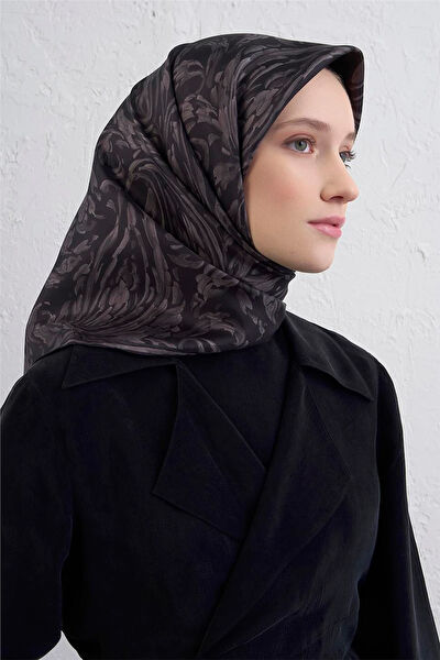 Armine Şal, Eşarp ve Aksesuarı