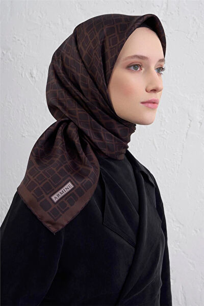 Armine Şal, Eşarp ve Aksesuarı