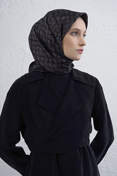 Armine Şal, Eşarp ve Aksesuarı