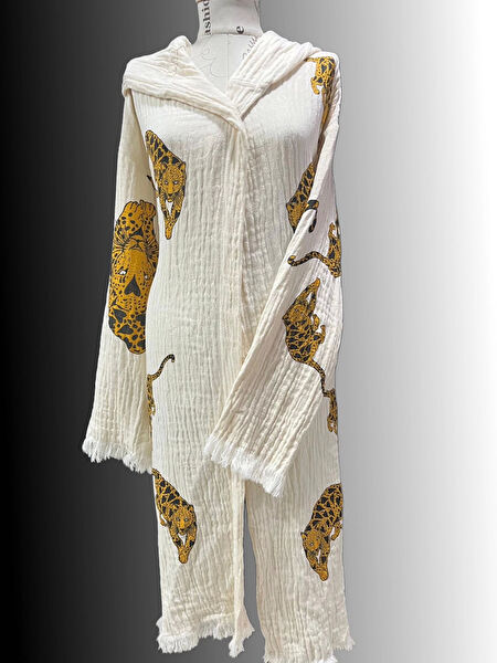 ACEYLAN Bornoz, Bornoz Takımı