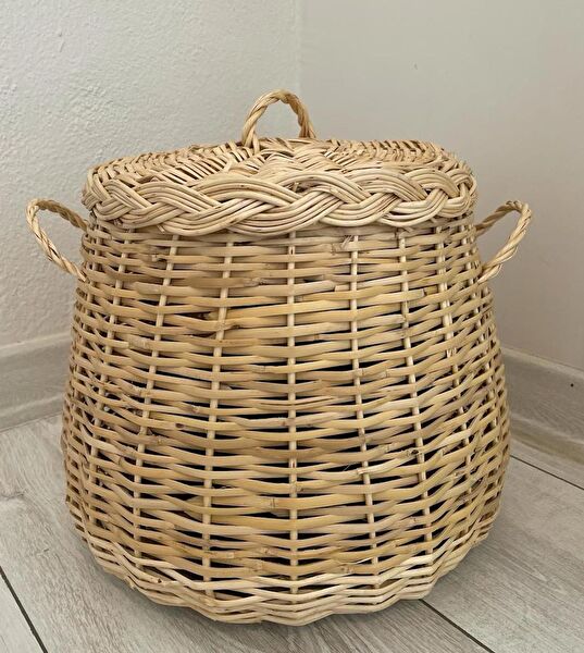 Beyaz atolyem Sepet, Kutu