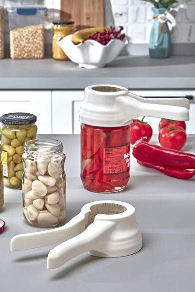 Bev Kitchen Açacak, Tirbuşon