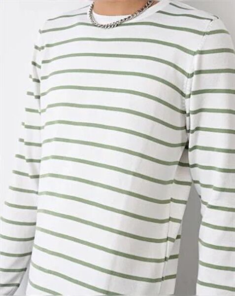 Ben Özgürüm Erkek Triko, Kazak