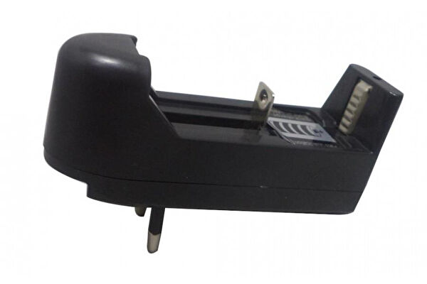 Menessa World El Feneri