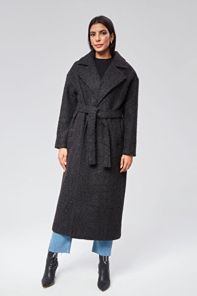 bolivente Kadın Kaban