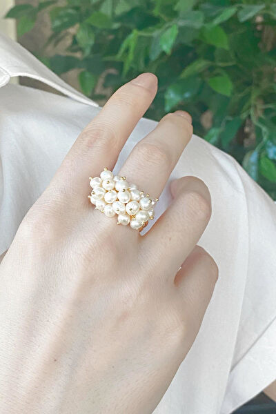 Birinci Kadın Yüzük