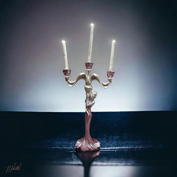 Mükemel Şamdan, Mumluk