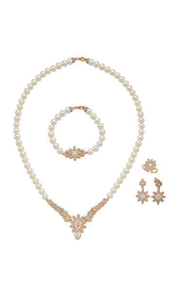 Birinci Kadın Yüzük