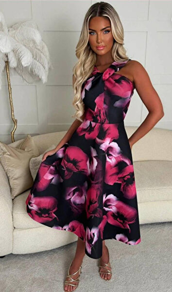 By Elize Günlük Elbise