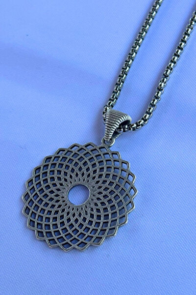 Begondio Kolye, Zincir, Künye