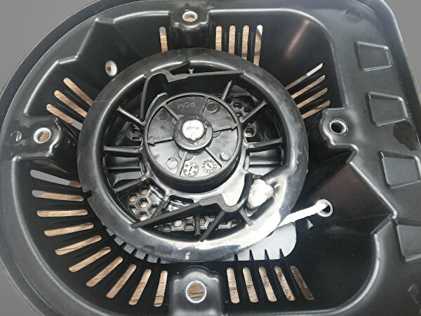 Diğer Yayınevi Ağaç Kesme Makinesi Yedek Parça