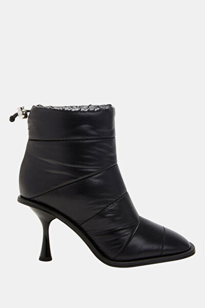 Katy Perry Kadın Bot