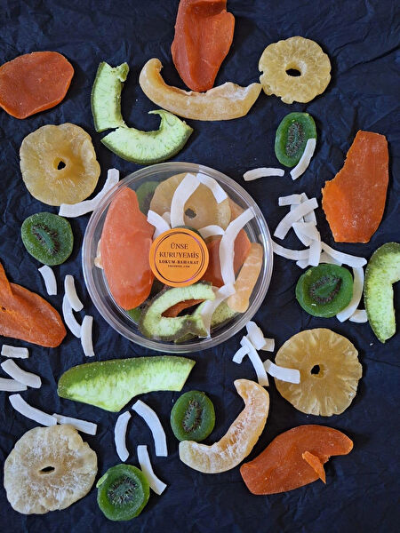 Ünsekuruyemiş Kuru meyve