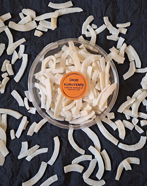 Ünsekuruyemiş Kuru meyve