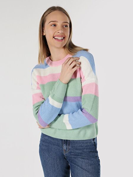 Colin's Kadın Triko, Kazak