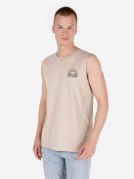 Colin's Erkek Atlet, Fanila