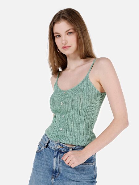 Colin's Kadın Triko, Kazak