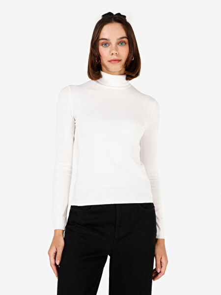 Colin's Kadın Triko, Kazak