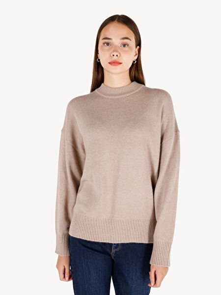 Colin's Kadın Triko, Kazak