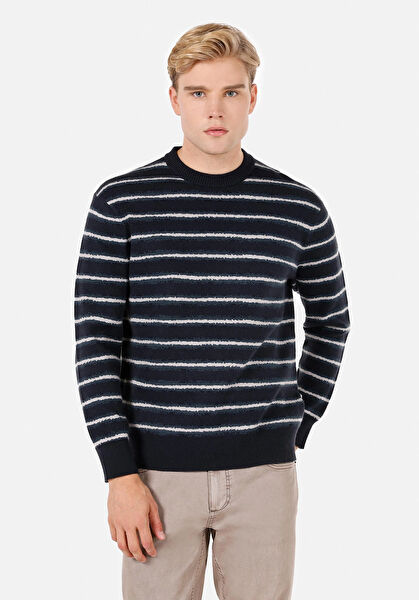 Colin's Erkek Triko, Kazak