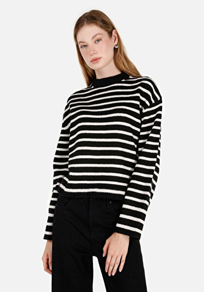 Colin's Kadın Triko, Kazak