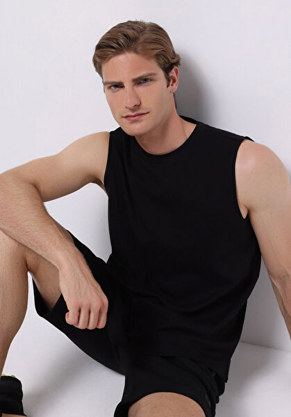 Colin's Erkek Atlet, Body