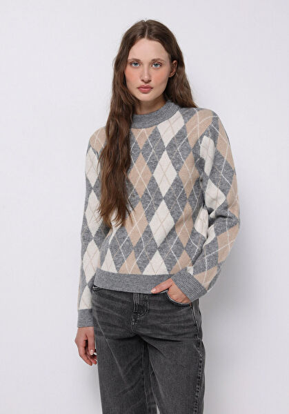 Colin's Kadın Triko, Kazak