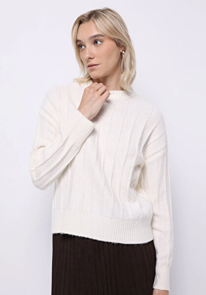 Colin's Kadın Triko, Kazak