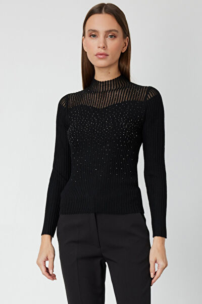 On Triko Kadın Triko, Kazak