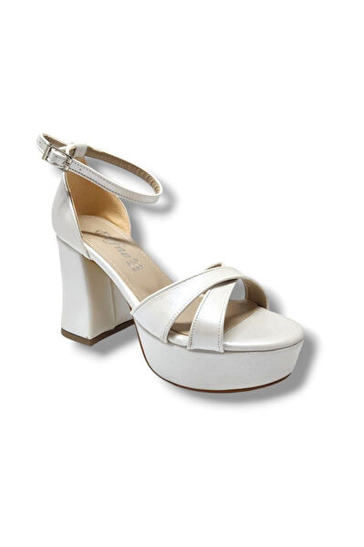 Defne Kadın Sandalet