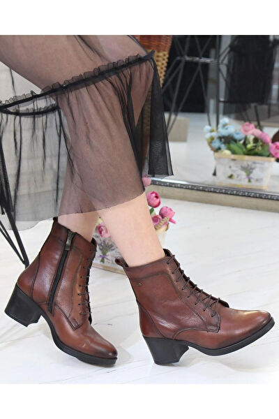 Castle Black Kadın Bot