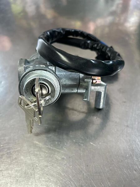 CARSHOW Kontak Kilidi