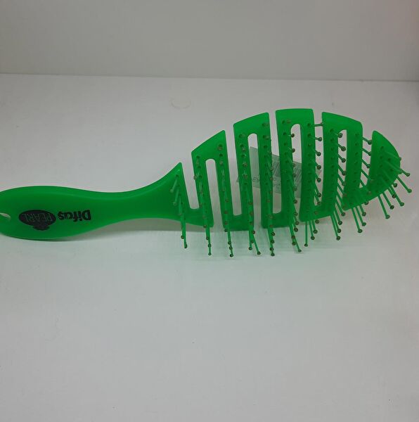 Difaş Tarak, Fırça