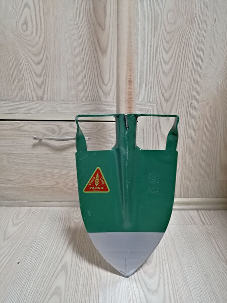 Yaparlar Kürek, Kazma