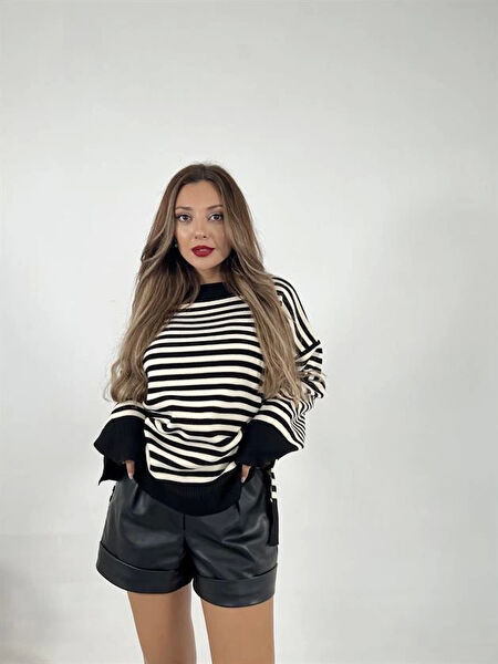 Tufeyo Kadın Triko, Kazak