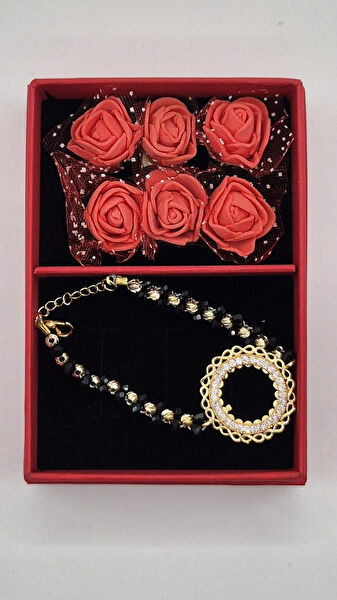 Can Takı Kutusu, Standı