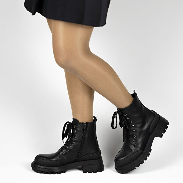 TwoEgoist Kadın Bot