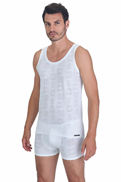 Kom Erkek Atlet, Body