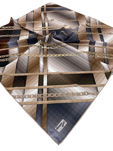 Armine Şal, Eşarp ve Aksesuarı