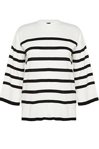 FRM Kadın Triko, Kazak