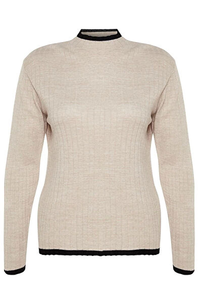 FRM Kadın Triko, Kazak