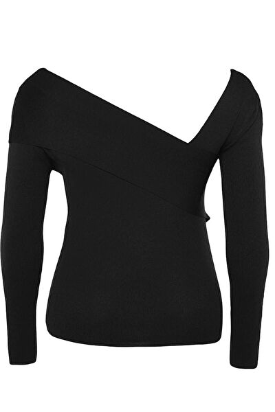 FRM Kadın Triko, Kazak