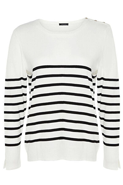 FRM Kadın Triko, Kazak