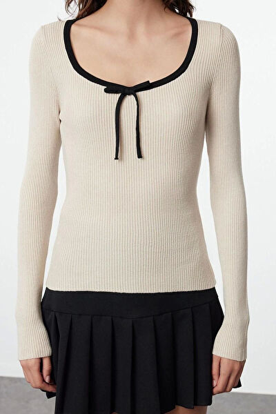 FRM Kadın Triko, Kazak