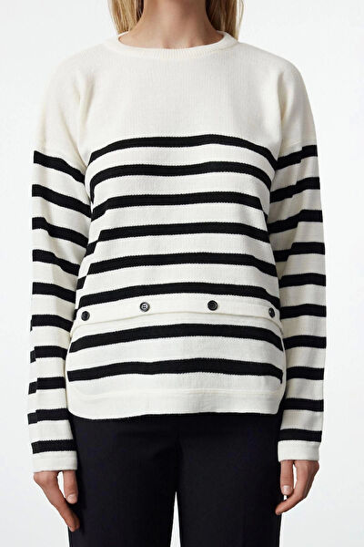 FRM Kadın Triko, Kazak