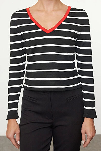 FRM Kadın Triko, Kazak