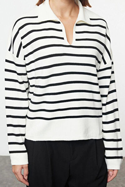 FRM Kadın Triko, Kazak