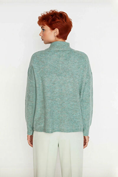 FRM Kadın Triko, Kazak